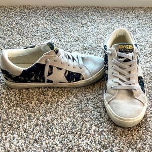 Vintage Havana cowhide sneakers, size 8